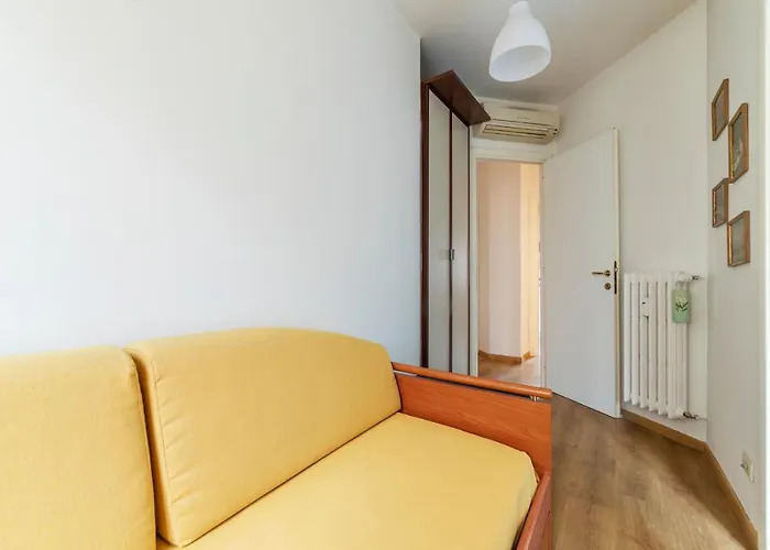 Appartement Guesthost - Sunny Piramide Rome